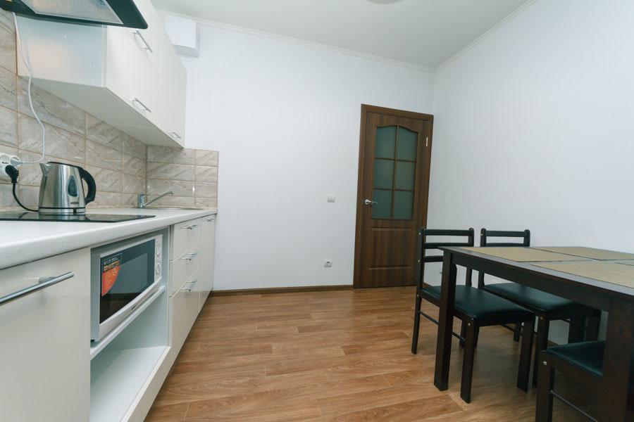 Cozy Apartment On Gmyri 12B Near Metro Poznyaki Kiev Ngoại thất bức ảnh